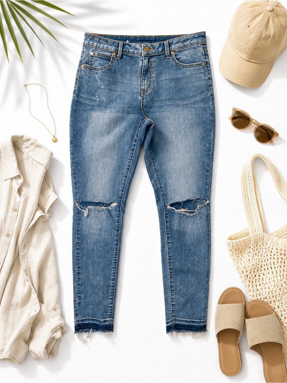 Jennifer Lopez Distressed Skinny Jeans Size 12 Light Wash Raw Hem Ankle Denim